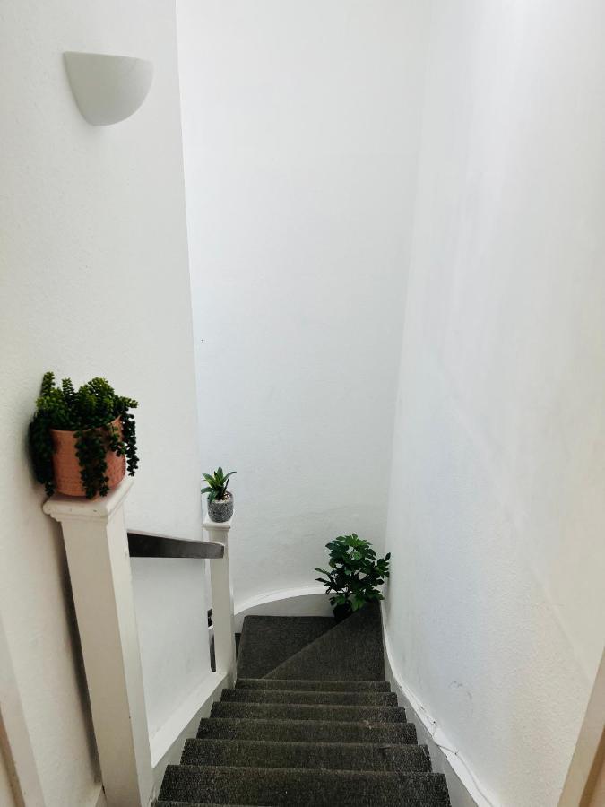 2-Bedroom Plus Living Room Flats Near Edgware Road London Exterior photo